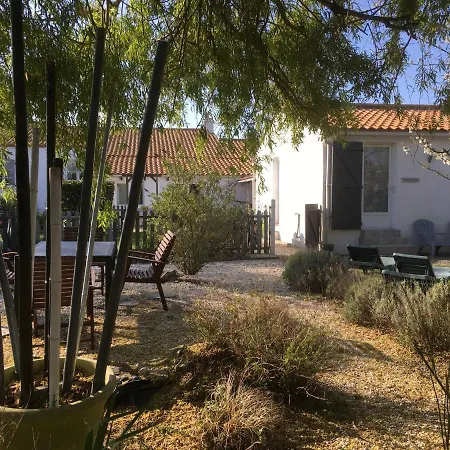 Studio Charleston Guest house Le Fenouiller